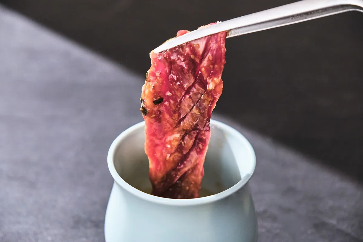石垣岛产和牛秘传韭菜酱汁壶五花肉