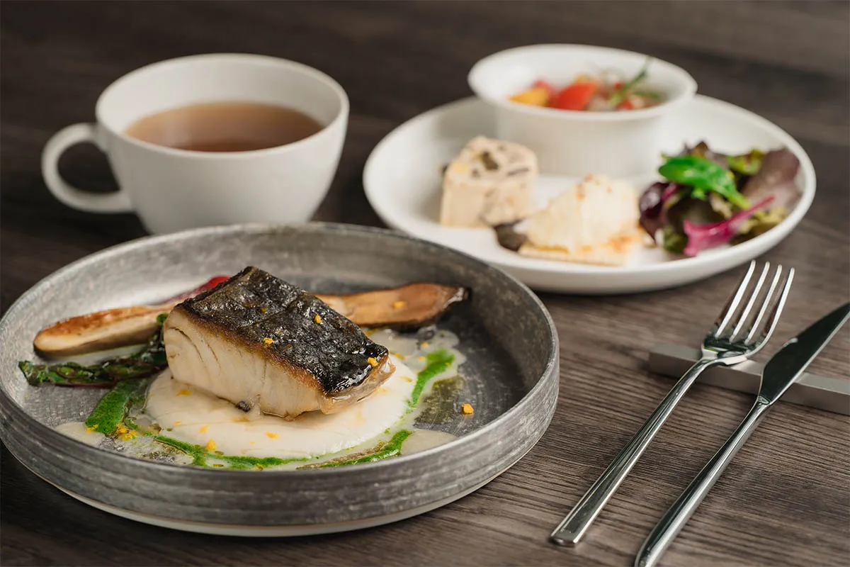 【数量限定】 三菜一汤午餐拼盘 (西餐)